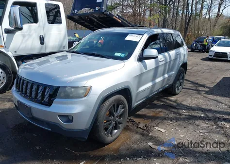 2012 Jeep Grand Cherokee Laredo из США, поврежденный, VIN 1C4RJFAG3CC313436